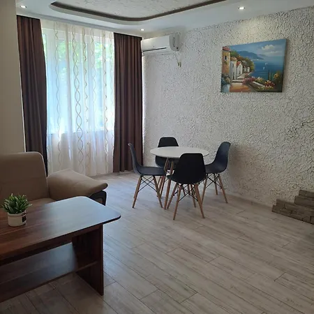 Breeze Apartment