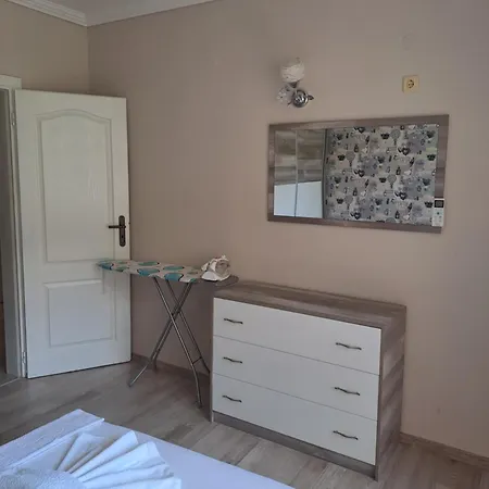 Breeze Слънчев бряг